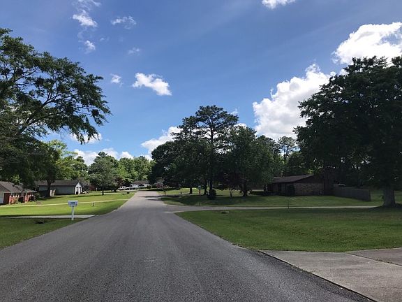 4th image of 1700 Woodforest Dr
