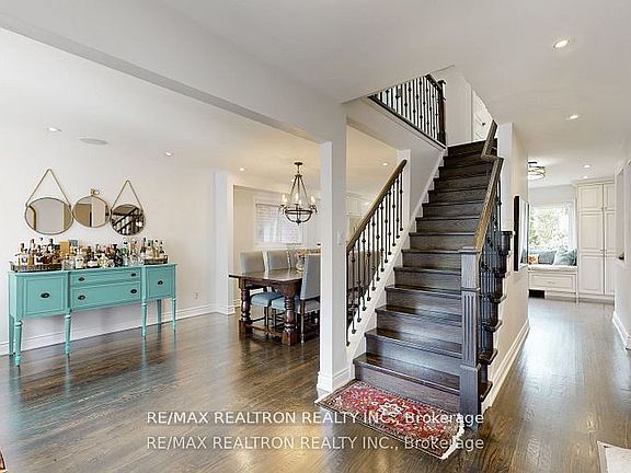 4th image of 145 Roseborough Cres