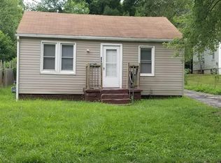 10164 Count Dr, Saint Louis, MO 63136