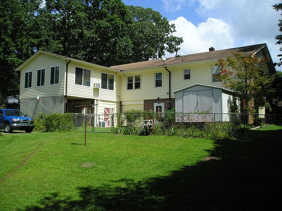 1st image of 113 Hearthstone Dr