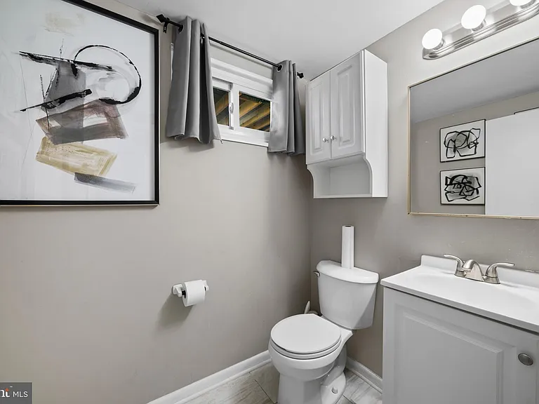1216 Haines Ave — Photo 17