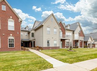 1713 Addington Ln #32, Ann Arbor, MI 48108