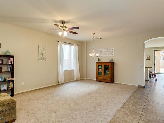 5th image of 43489 W Cydnee Dr