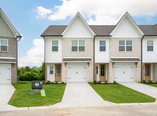 8909 James Creek Dr, Ooltewah, TN 37363
