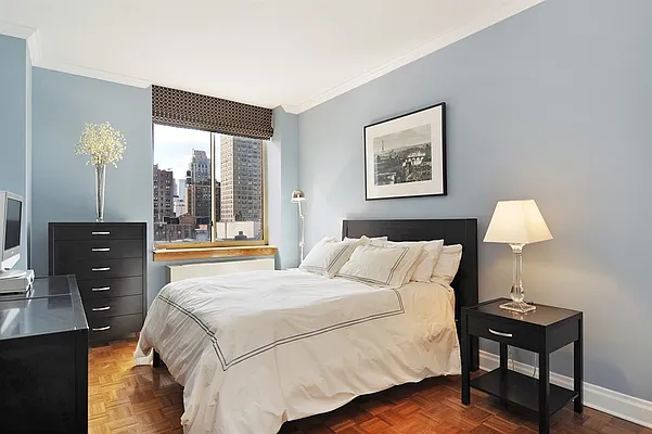 Sold by Corcoran | media 17