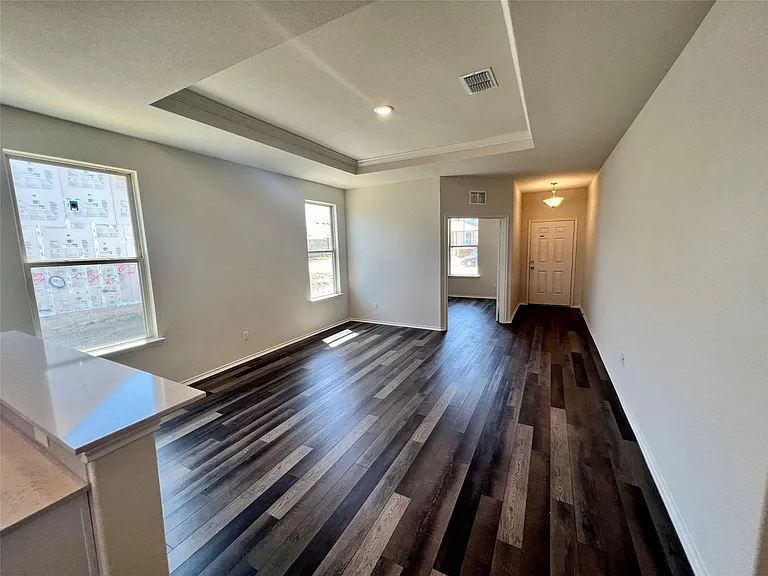 353 Grace Lilly Dr — Photo 5