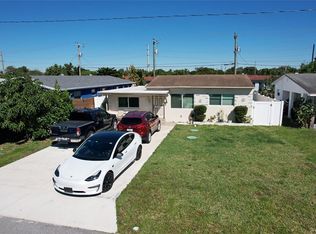 6221 Dewey St, Hollywood, FL 33023