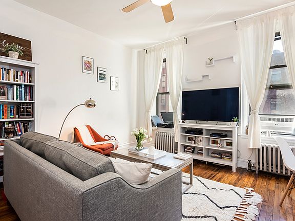 4th image of 205 W 123rd St APT 3