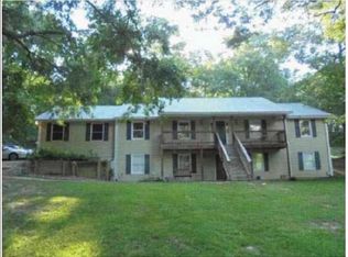 2310 Rabbit Farm Cir, Loganville, GA 30052