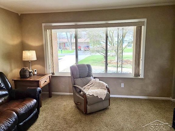 4th image of 9441 Seagreen Dr
