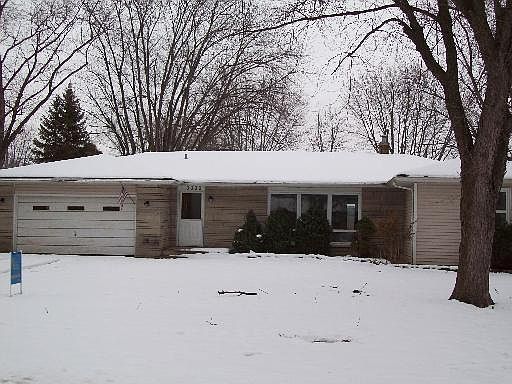 1st image of 3300 N Saddle Dr