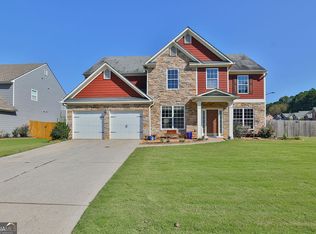 421 Acorn Dr, Acworth, GA 30102