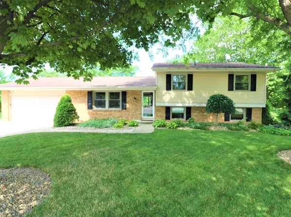 171 Fairway Cir, Norwalk, OH 44857