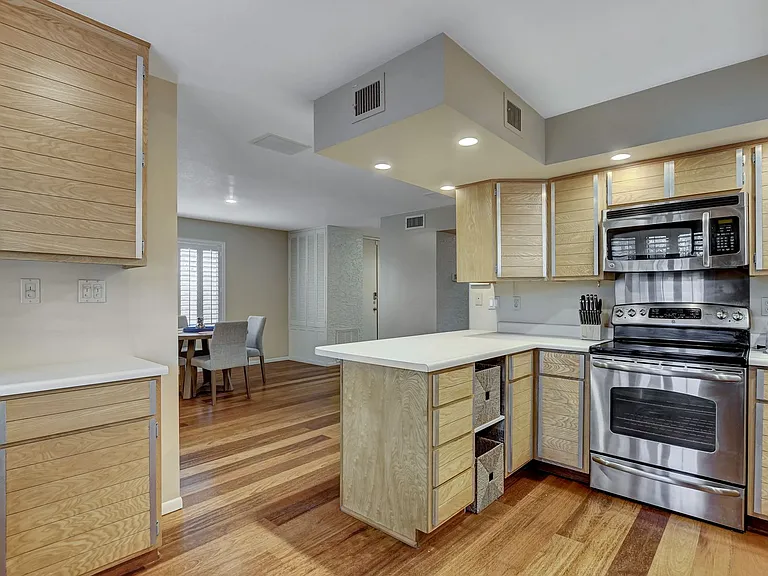 3223 Pinehurst Dr — Photo 19