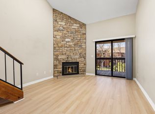418 Wright St APT 306, Lakewood, CO 80228