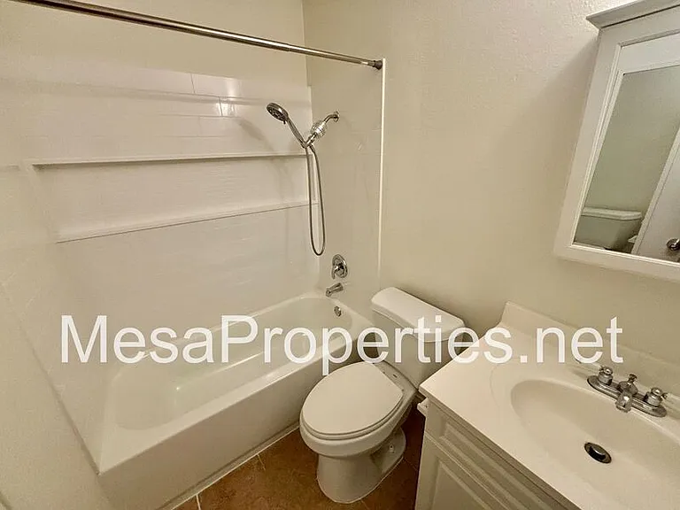 2365 Pepper St — Photo 11