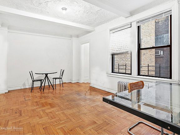2nd image of 170 W 81st St APT 4C