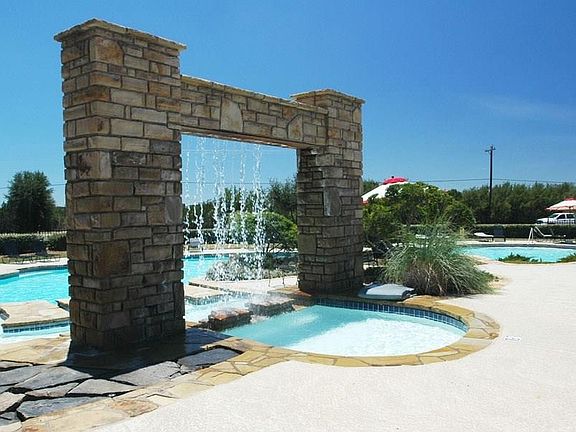 5th image of 230 Winged Foot Dr
