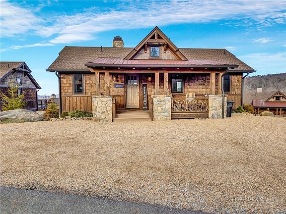4th image of 24 Camp Eagle Court
