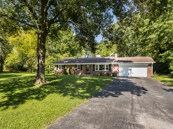 10461 Woodlawn Dr, Indianapolis, IN 46280