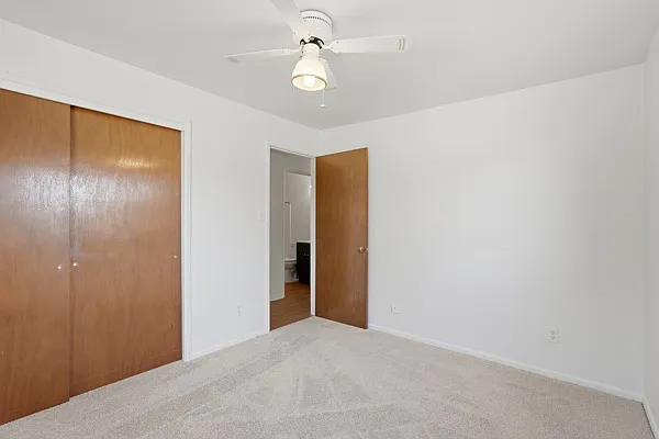3 bed, 1.5 bath, 1124 sqft, $2,300 — Photo 3
