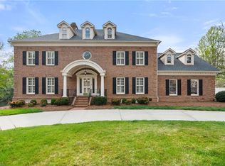 3403 Donnington Ct, Greensboro, NC 27407