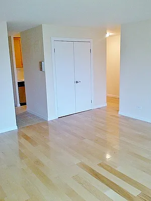 Rented by Bohemia Realty Group | media 4