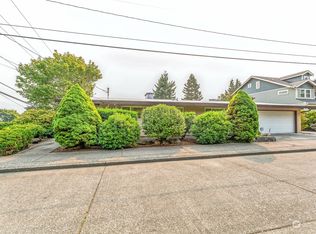 1701 NE 90th St, Seattle, WA 98115