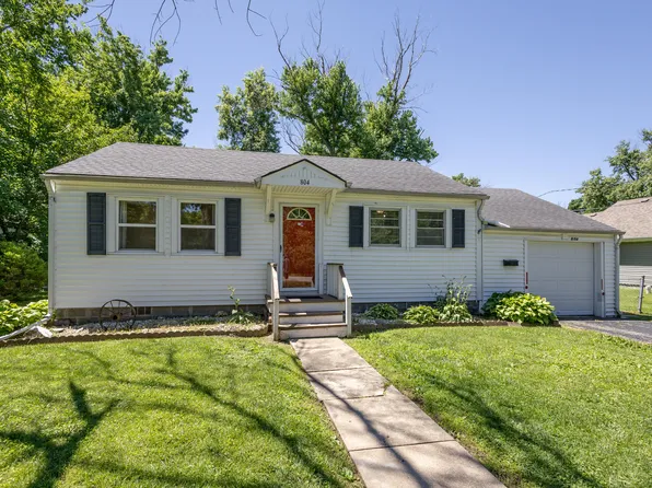 804 E Lakeview St, Centralia, MO 65240