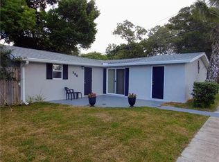 798 8th Ave SW, Largo, FL 33770