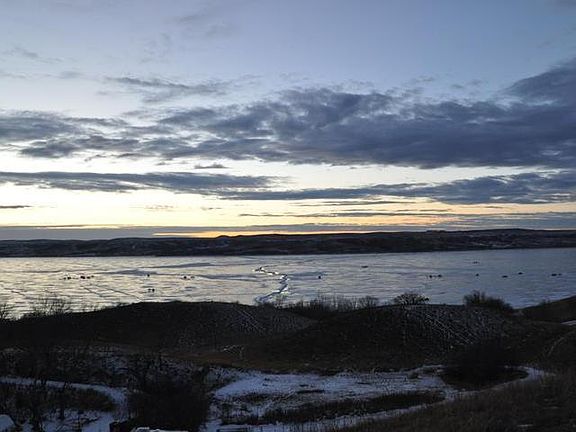 3rd image of 209 Beaver Bay Trl