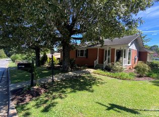 24 Jeffress Ave, Asheville, NC 28803