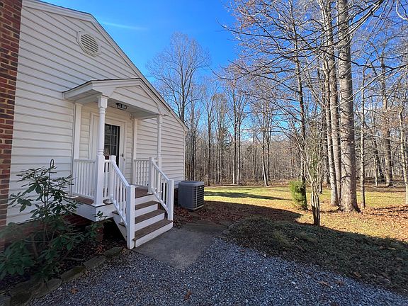 2nd image of 1414 Boonsboro Pl