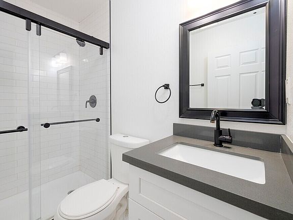 3rd image of 4540 N 74th St #B909f9088