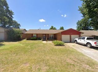 7616 NW 21st St, Bethany, OK 73008
