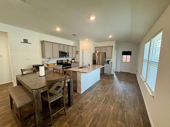 4th image of 120 Gerasa Dr