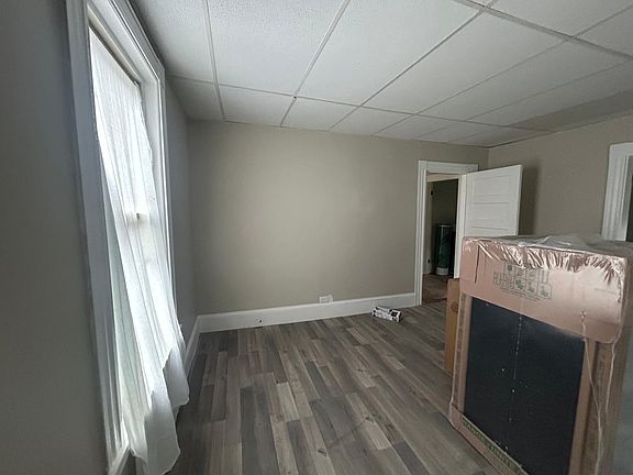 family room/fourth bedroom