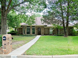 1103 Hillside Dr, Athens, TX 75751