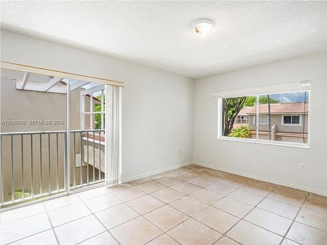 5243 NW 102nd Ct — Photo 10