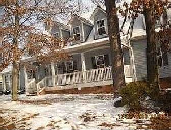 1st image of 4 Barrett Ct