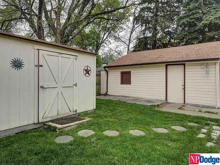 4005 Spring Cir — Photo 15