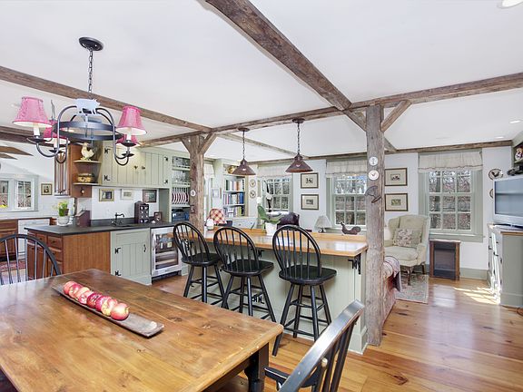 225 Carter St New Canaan CT-print-012-49-017-4200x2800-300dpi.jpg