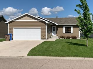 104 Brody Ave, Volga, SD 57071