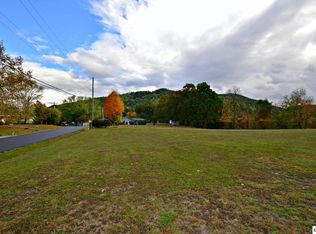 Lona Dr, Sevierville, TN 37862