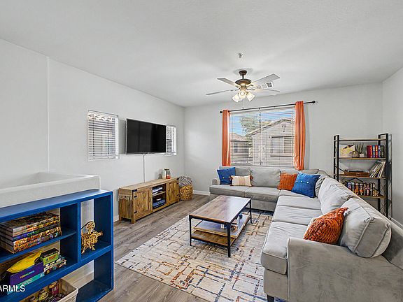 3rd image of 1419 N 81ST Avenue