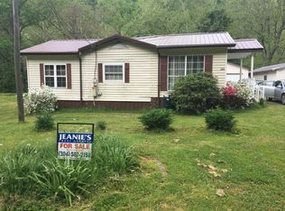 298 Elk River Rd, Procious, WV 25164