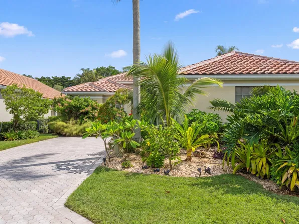 10080 Dover Carriage Ln, Lake Worth, FL 33449