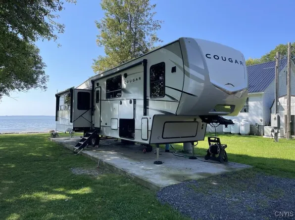 20435 Road 1195 #33, Dexter, NY 13634