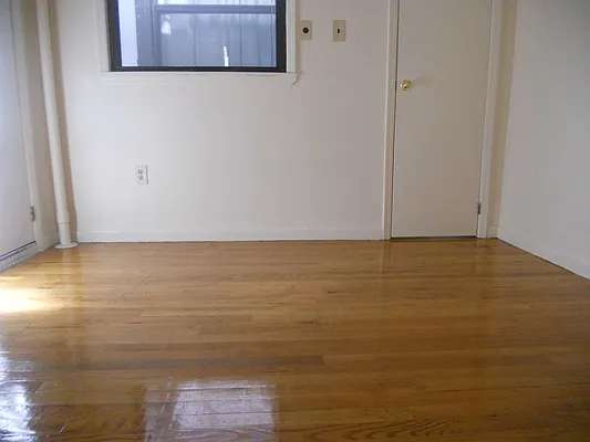 Rented by JMK Realty | media 11