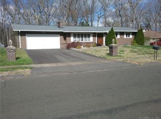 145 Hitchcock Rd, Southington, CT 06489